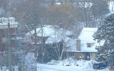 A major snowstorm in Toronto overnight