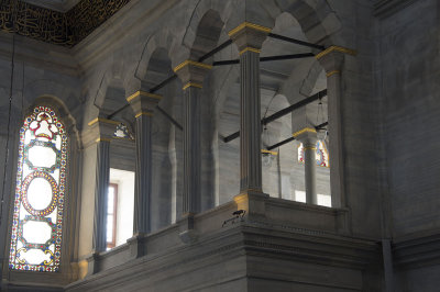 Istanbul Nurosmaniye mosque dec 2018 0278.jpg