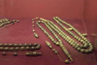Istanbul Prayer beads museum dec 2018 0360.jpg