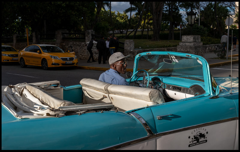 Chauffeur near the entrance of Hotel Nacional