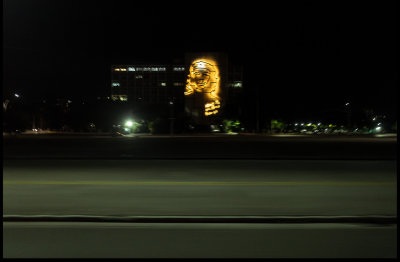 Night view of Che at Plaza de la Revolution seen from the bus