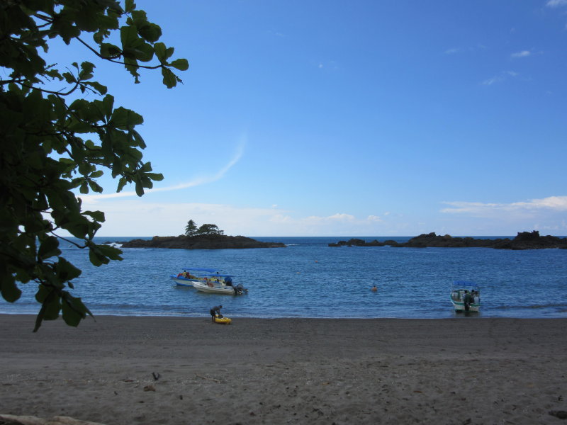 Stop for lunch after snorkelling