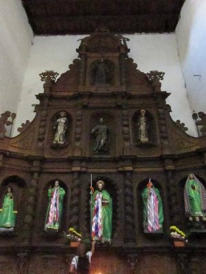 Central altar