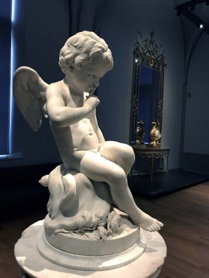 Seated Cupid (1757) - Etienne Maurice Falconnet - 8511