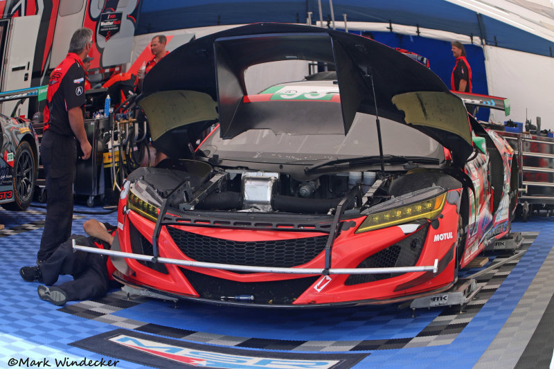 Meyer Shank Racing w/ Curb-Agajanian Acura NSX GT3