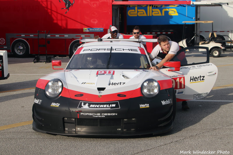 Porsche GT Team Porsche 911 RSR