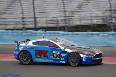 Automatic Racing Aston Martin Vantage