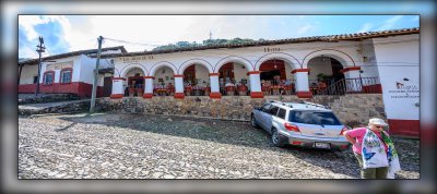 _MKZ2176-Pano.jpg