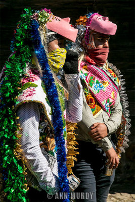 2 Crpite dancers in Angahuan