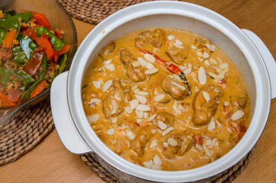 Butter Chicken with Spiced Vegetables