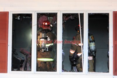 Thompson CT - Auto fire w/extension to house; 313 Quinebaug Rd. - January 15, 2019