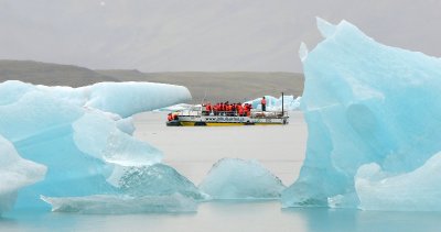 Jokulsarlon Glacier Lagoon Duck Tour,  Iceland 1105 