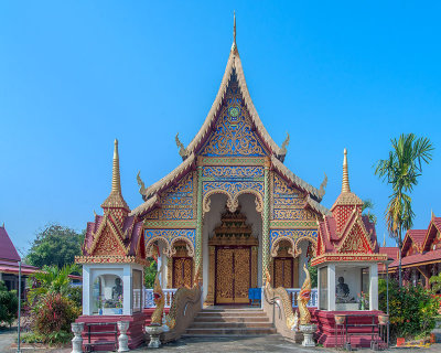 Wat Tham Sangwet or Wat Nong Saleek