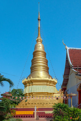 Wat Tham Sangwet Phra That Chedi (DTHLU0523)