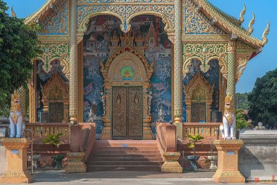 Wat Tha Ton Ngui Phra Ubosot Entrance (DTHLU0541)