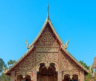 Wat Nong Pham Phra Wihan Gable (DTHLU0564)