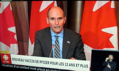 Santé Canada approuve le vaccin bivalent de Pfizer contre deux sous-variants