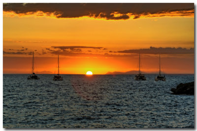 DSC_6986_7_8_tonemapped_F.jpg