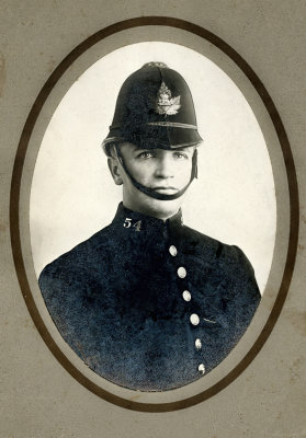 Hamilton Policeman 