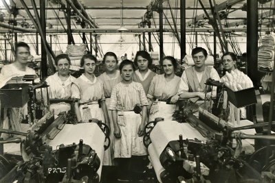 Mill Workers 