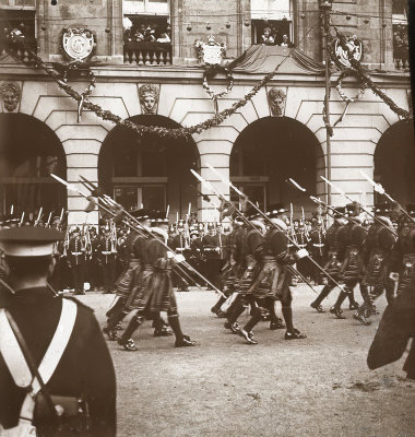 Beefeaters on Parade 