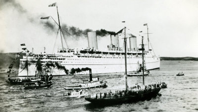 RMS Empress of Australia 