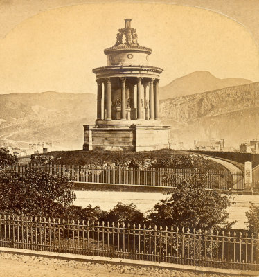 Burns' Monument 