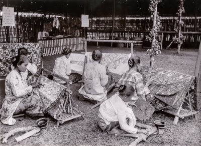 Batik Workers