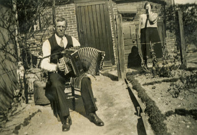 The Accordion Player 