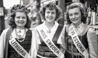 Ladies from the Pageant  