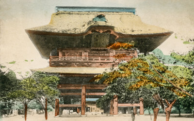 Gate of Kenchoji  