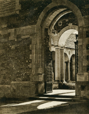 Memorial Gate