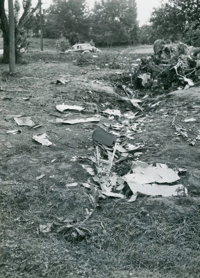 Wreckage of Avro Anson 8488