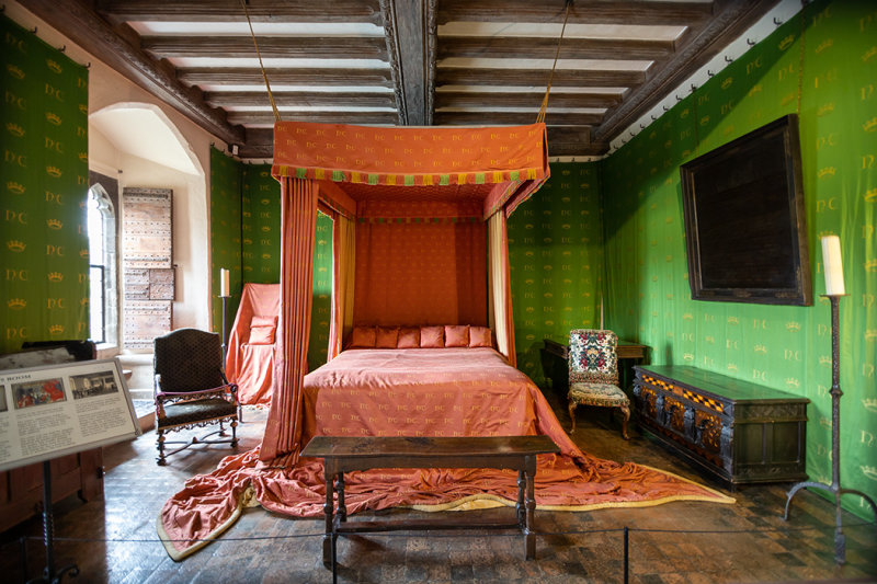 IMG_8414.CR3 The Queens Bedroom - Leeds Castle -  A Santillo 2019