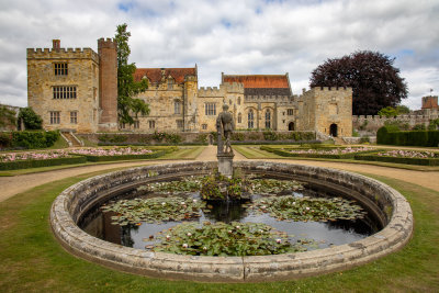 IMG_8479.CR3 The Italian Garden - Penshurst Place -  A Santillo 2019