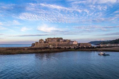 IMG_6480.CR2 Castle Cornet Castle Pier and Castle Cornet from Condor Ferry - Saint Peter Port -  A Santillo 2014