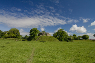 IMG_3202.jpg Wiston Castle c. 1147 (remains of Keep 13th century) - motte and bailey castle -  A Santillo 2011