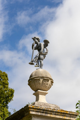 A statue adjacent to9 the Dutch Garden