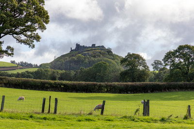 Carreg Cennen Castle