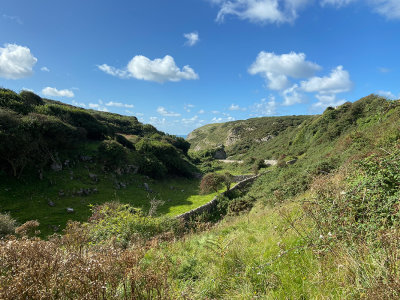 Looking towards Mewslade Bay Beach - Nr Pitton Rhossili