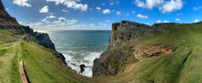 Between Mewslade Bay and Fall Bay