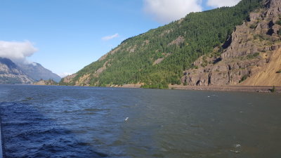 The Columbia Gorge - A Cut Through the Cascade Mountain Range