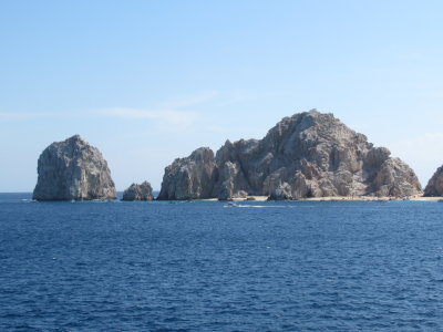 2 The Famous Rock Formations of Cabo San Lucas