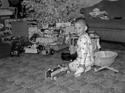 1954 - 1957 Chistmas 1957 - 1.jpg