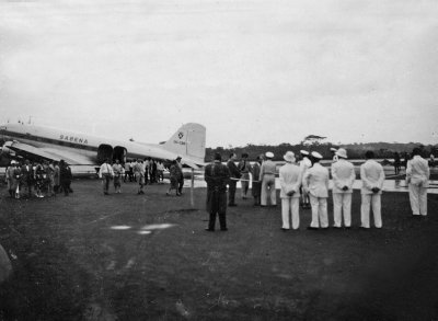 1954 - 1957 Dignitary visiting Lodja (airstrip).jpg