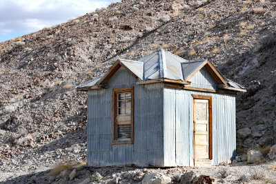 Tecopa corrugated tin shack