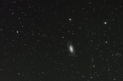 Galaxy NGC2903 with NGC2916 to the left 09-Dec-2021