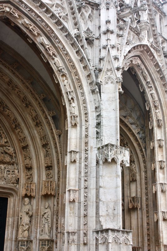 Rouen - 4 of 24.jpeg