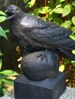 Crow sculpture,.