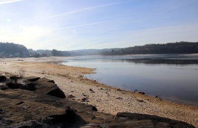 Créé en 1882, Le réservoir de Bouzey est un vaste plan d'eau de 127 hectares servant à alimenter le Canal des Vosges